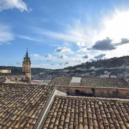 La Casa Dei Giarrentini *