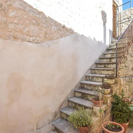 La Casa Dei Giarrentini 別荘